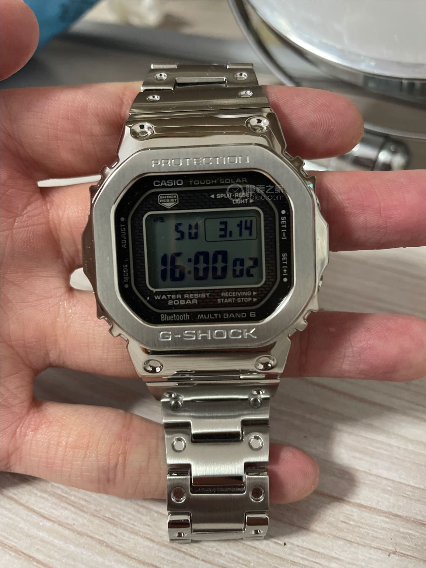 卡西歐G-SHOCK系列GMW-B5000D-1