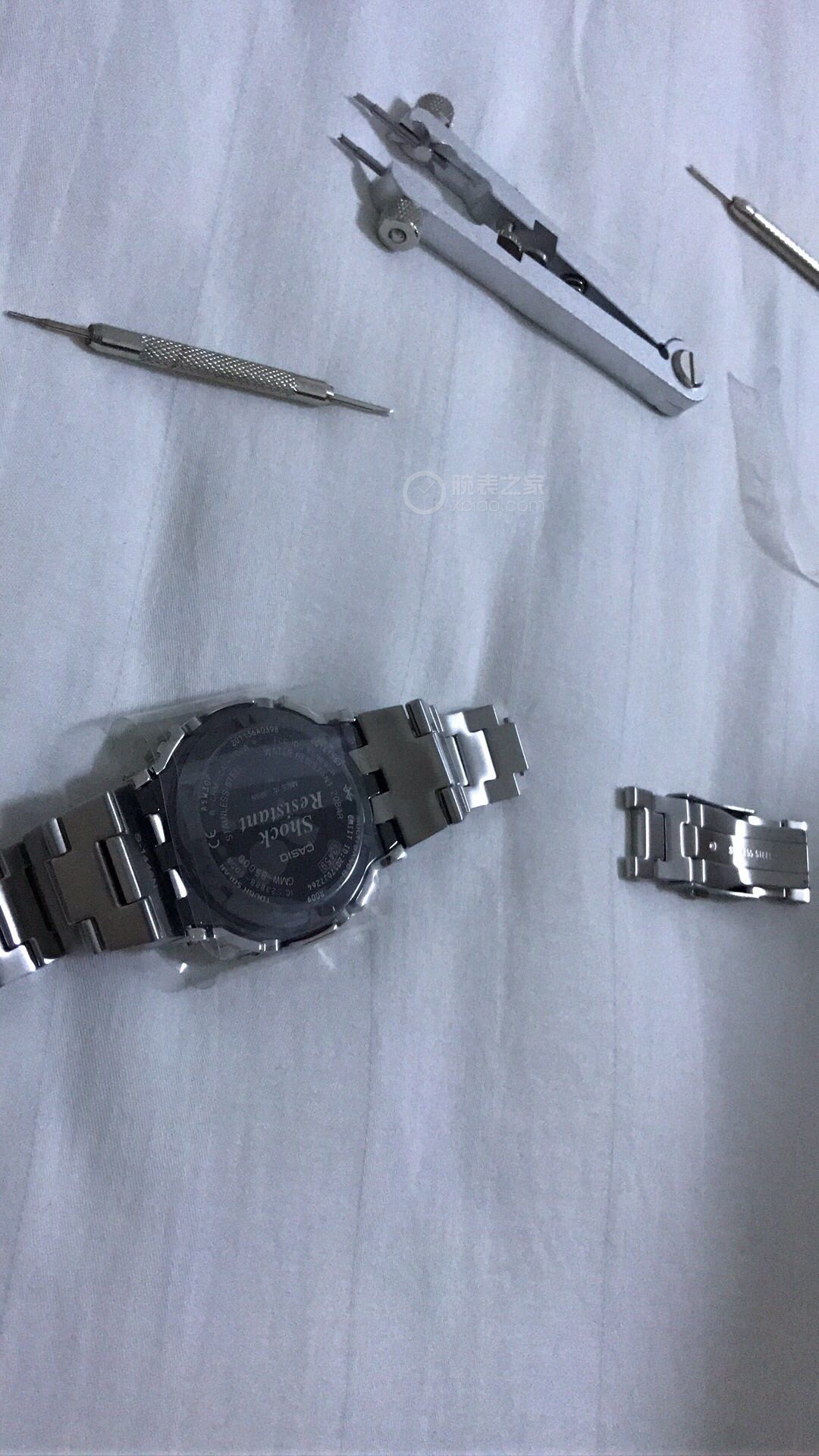 卡西歐G-SHOCK系列GMW-B5000D-1