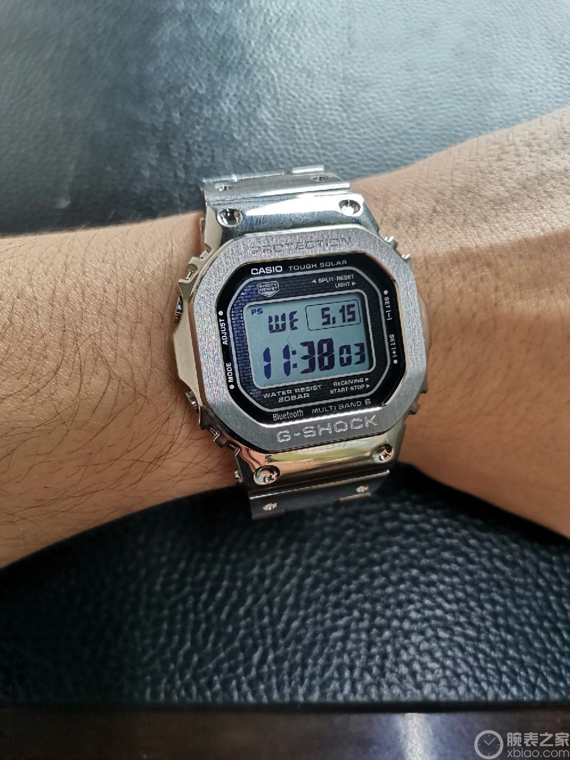 卡西欧G-SHOCK系列GMW-B5000D-1