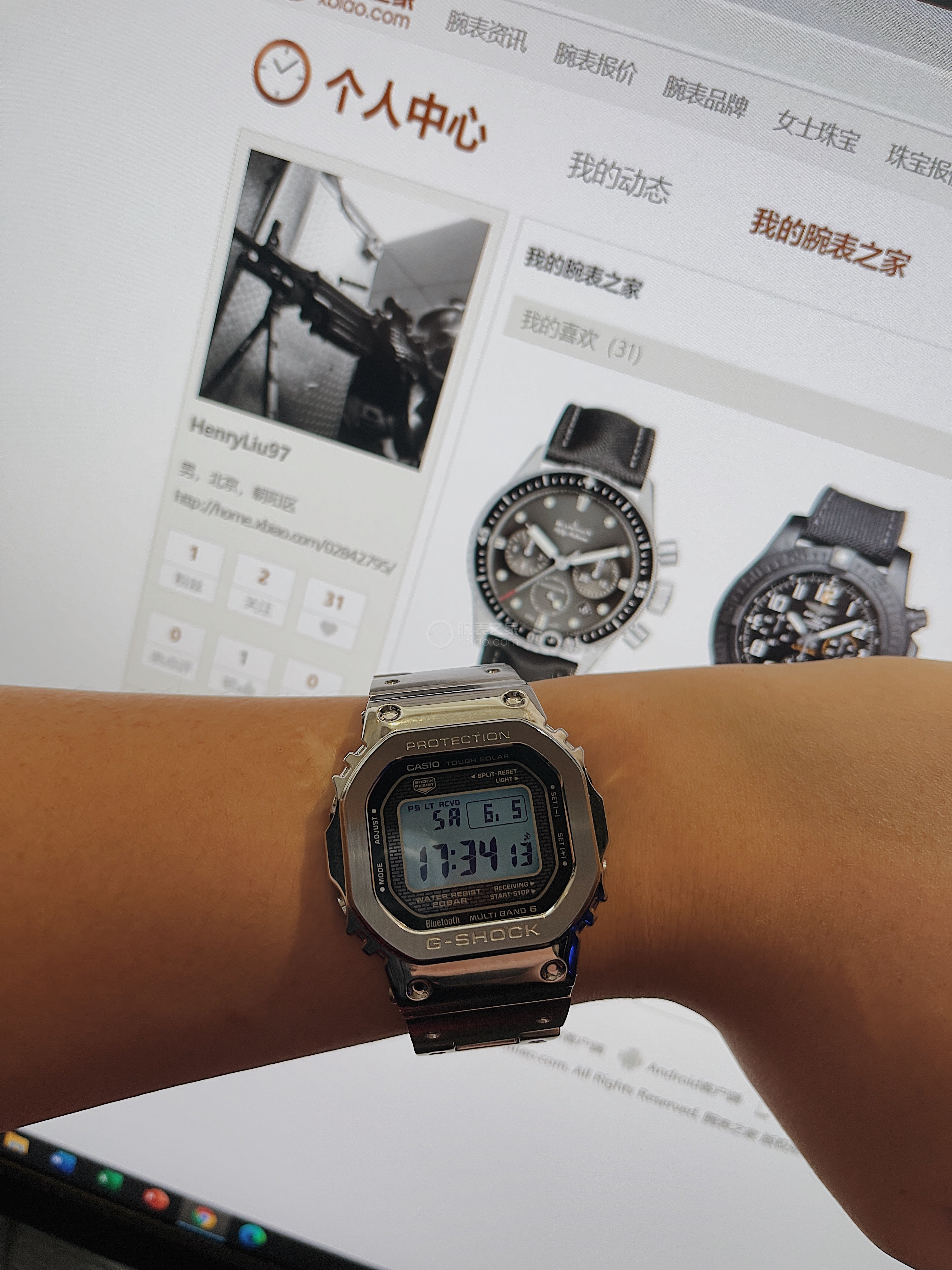 卡西欧G-SHOCK系列GMW-B5000D-1