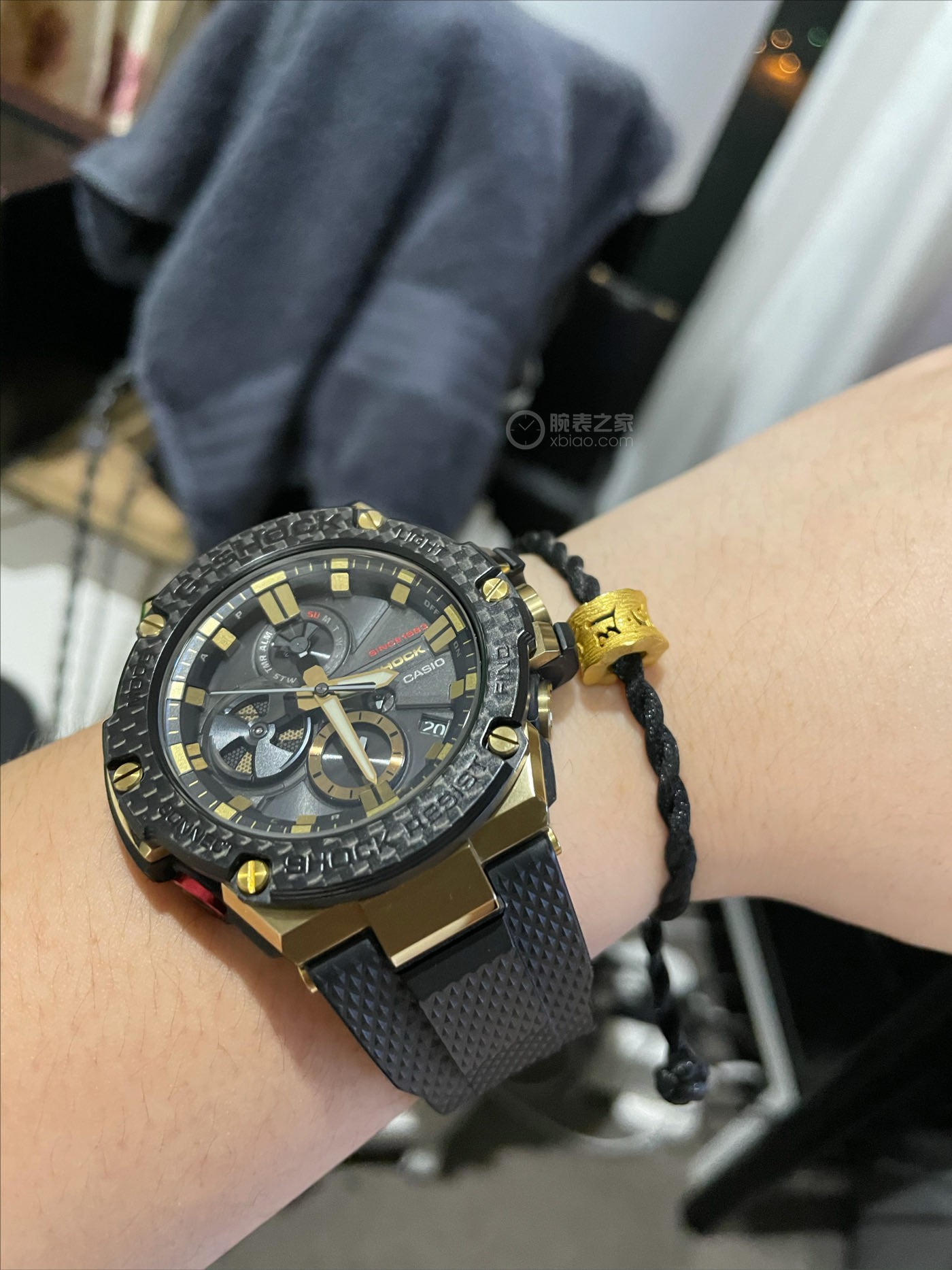 卡西欧G-SHOCK系列GST-B100TFB-1A