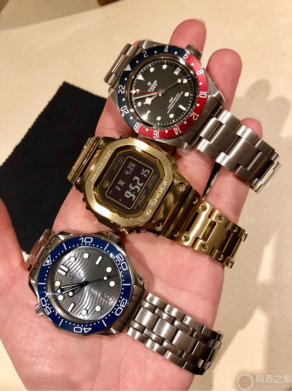 卡西歐G-SHOCK系列GMW-B5000GD-9