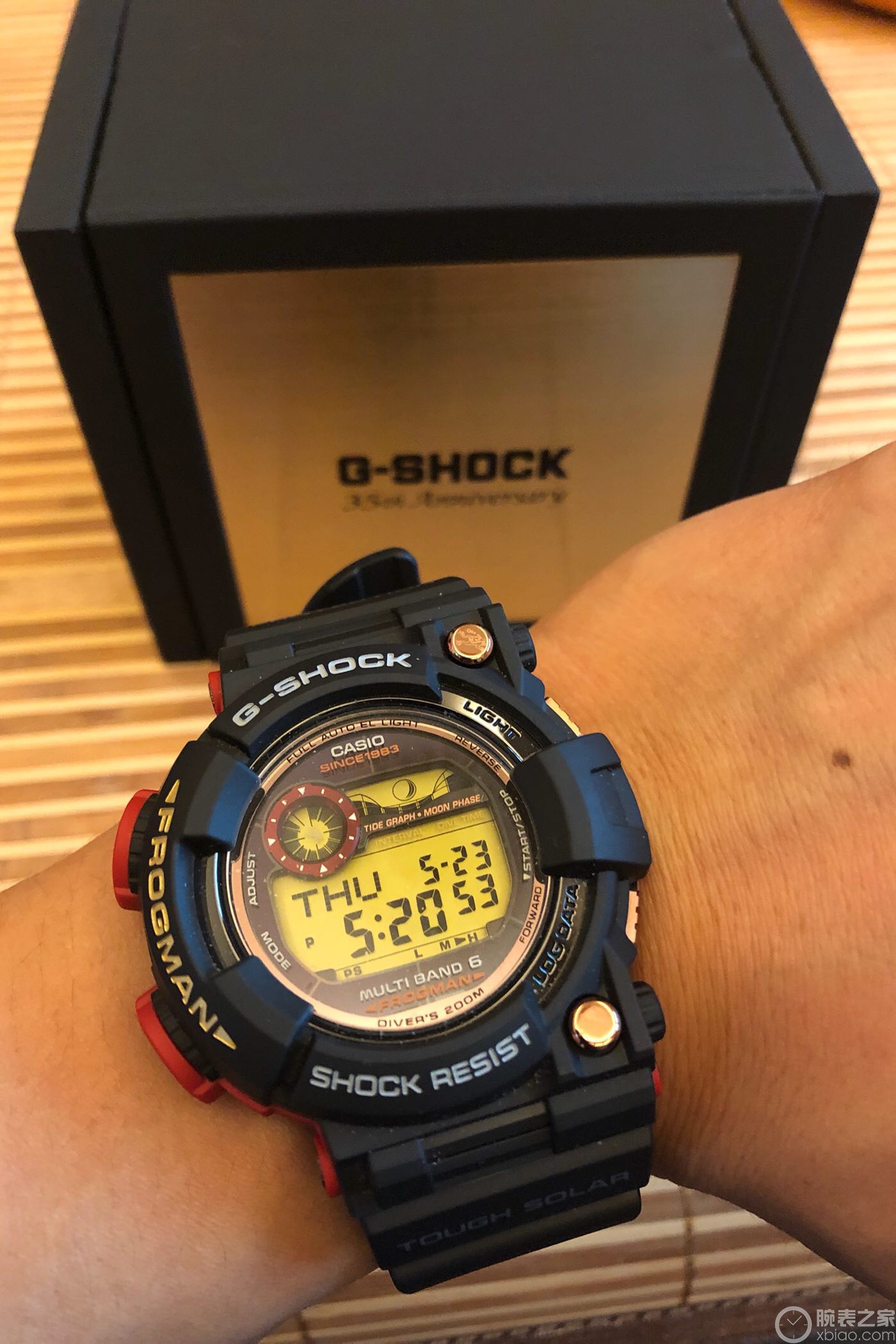 卡西欧G-SHOCK系列GWF-1035F-1