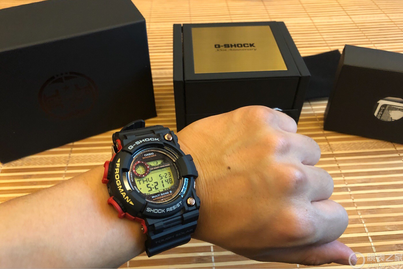 卡西欧G-SHOCK系列GWF-1035F-1