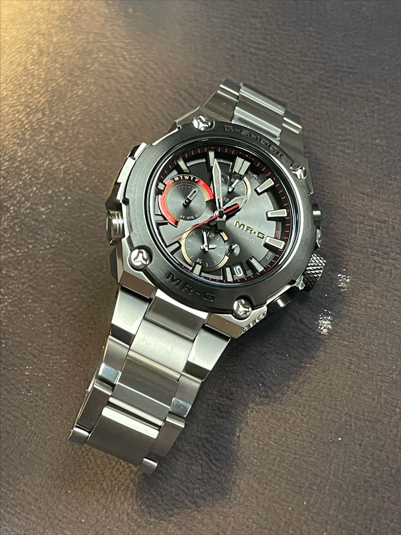 卡西欧G-SHOCK系列MRG-B1000D-1ADR