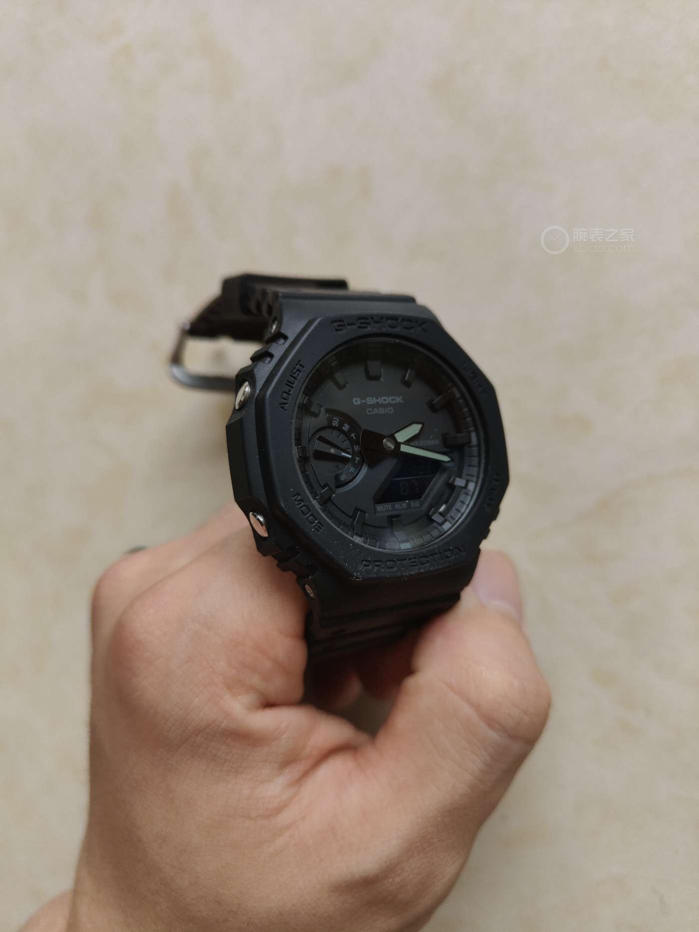 卡西欧G-SHOCK系列GA-2100-1A1PRTC