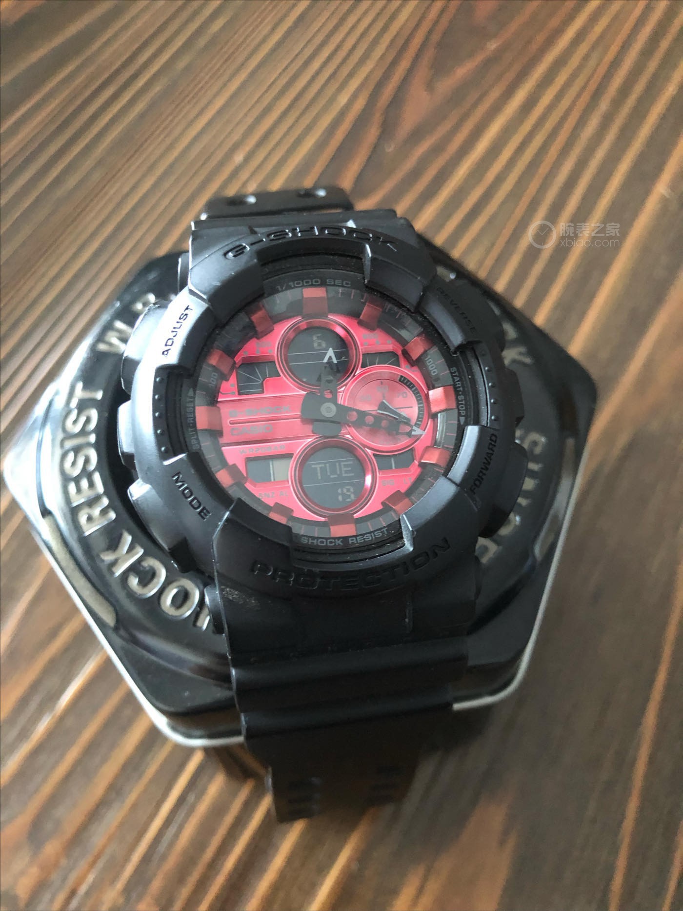 卡西欧G-SHOCK系列GA-140AR-1APR