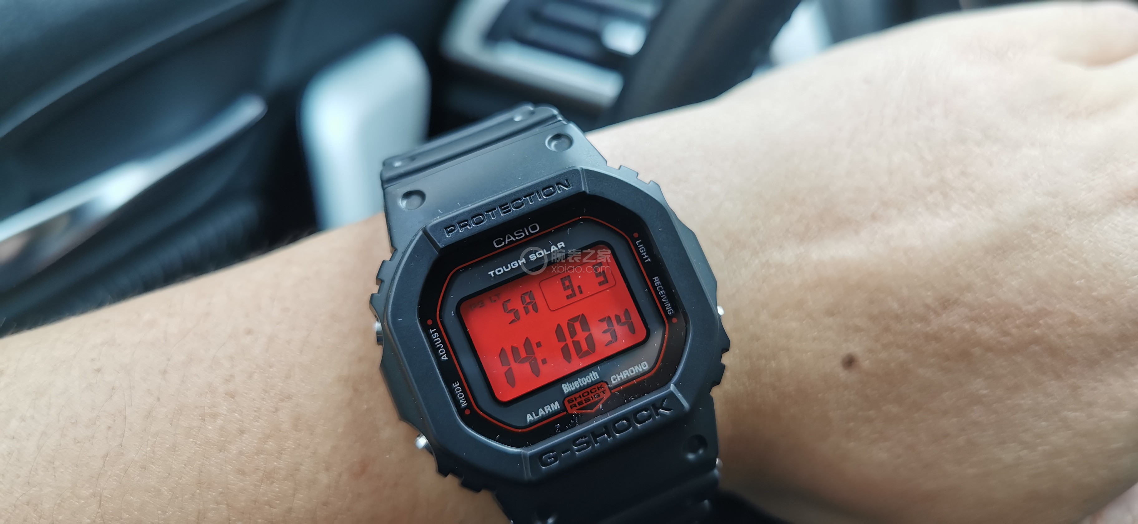 卡西欧G-SHOCK系列GW-B5600AR-1PR