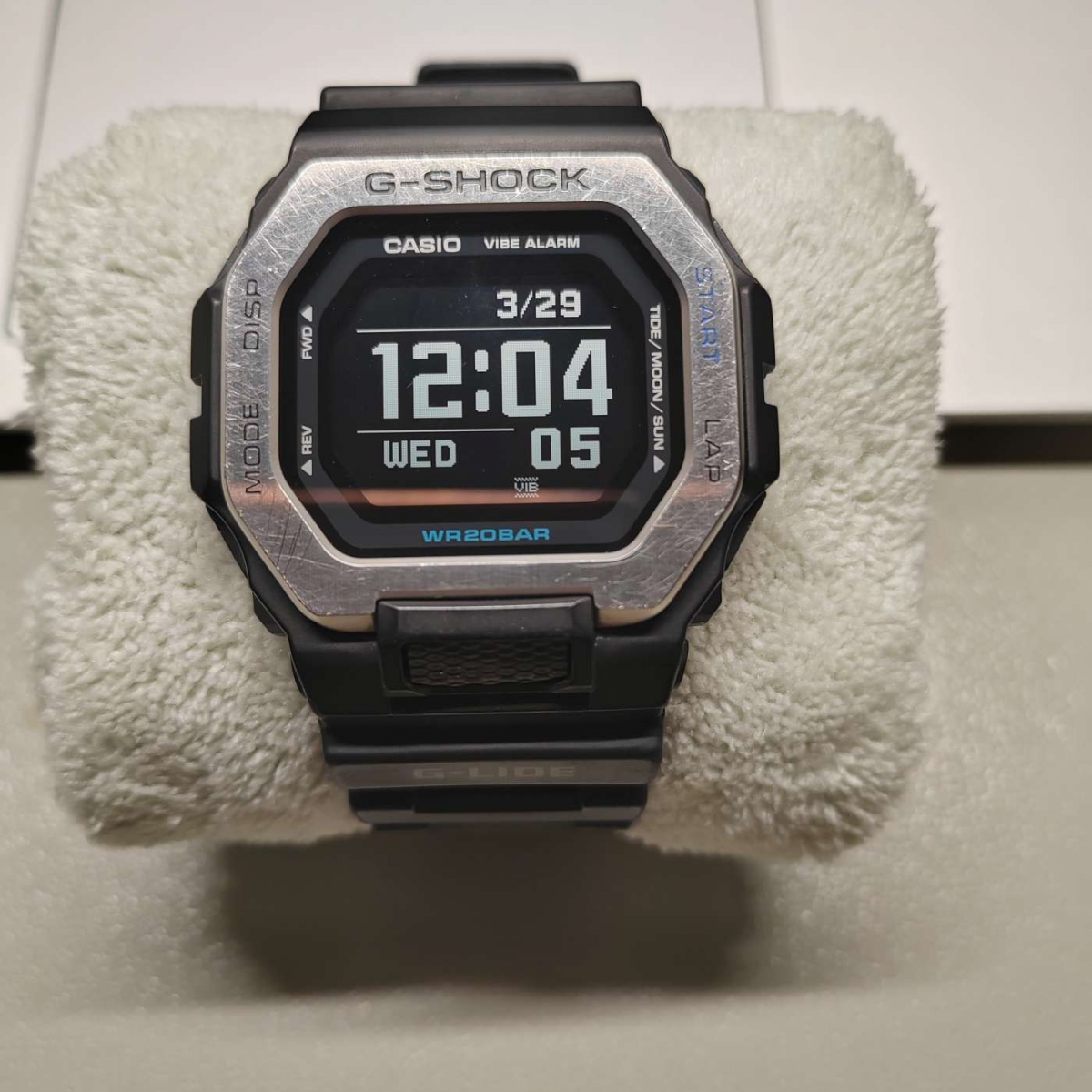 卡西欧G-SHOCK系列GBX-100-1PR