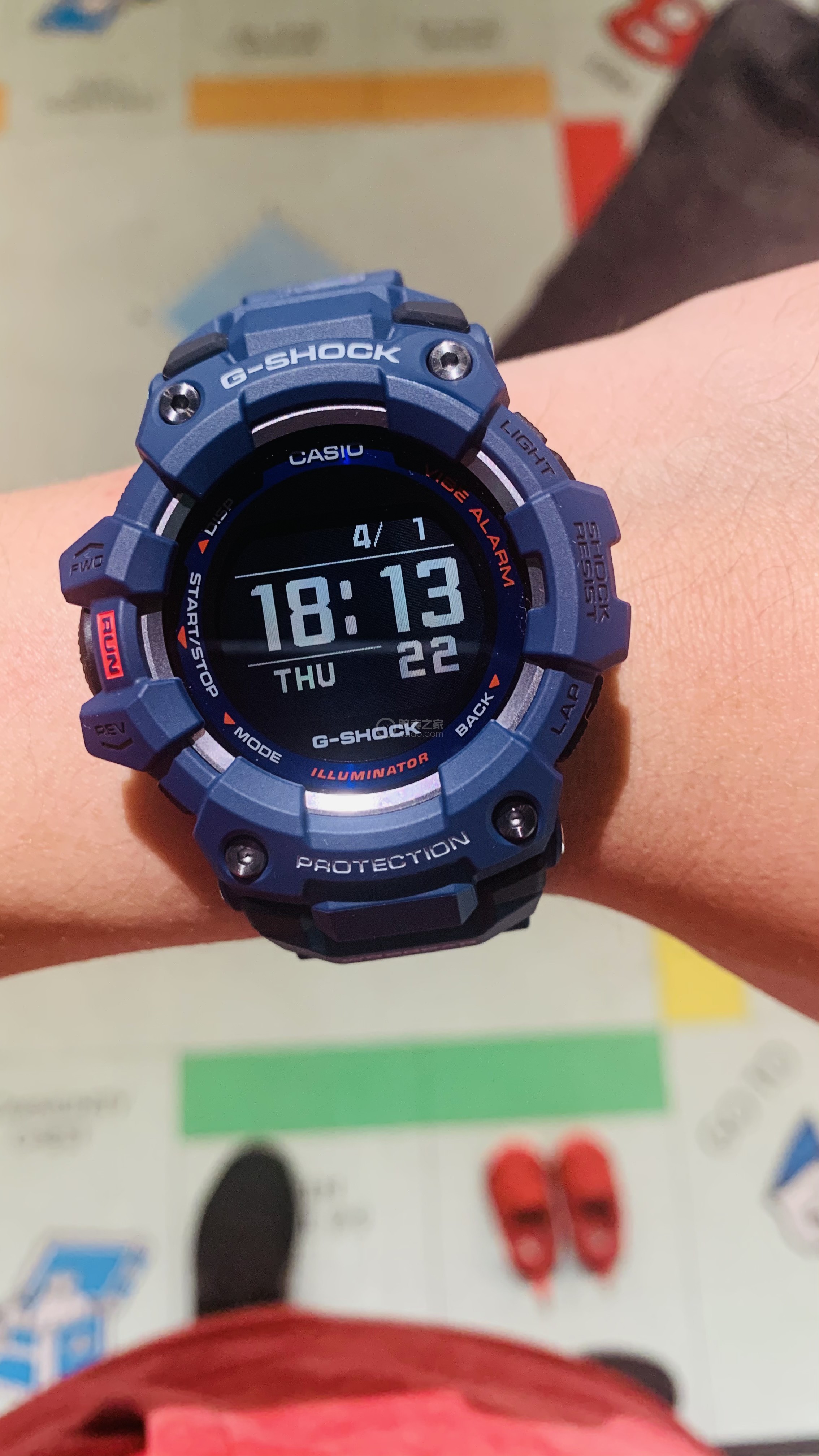 卡西欧G-SHOCK系列GBD-100-2PR