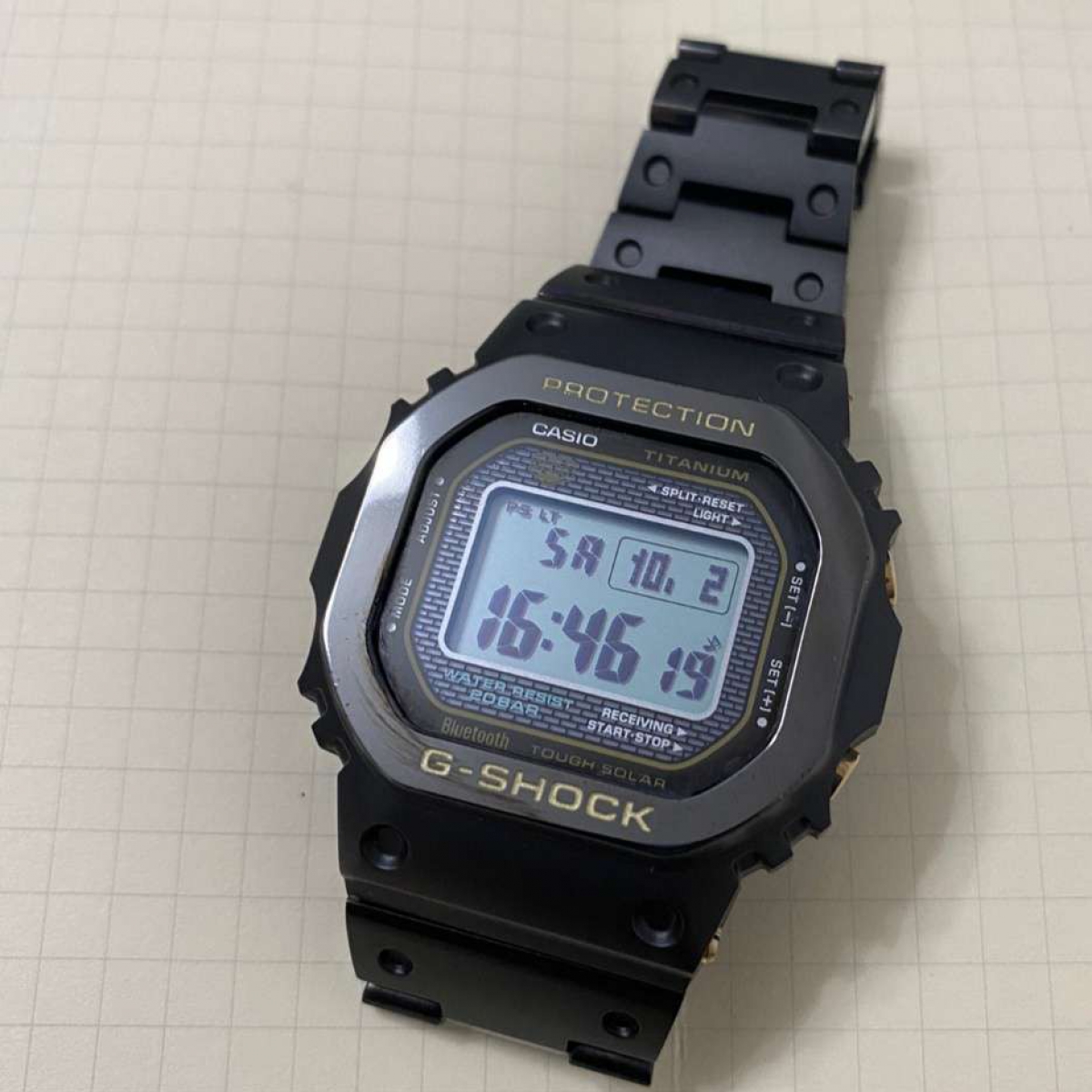 卡西欧G-SHOCK系列GMW-B5000TB-1