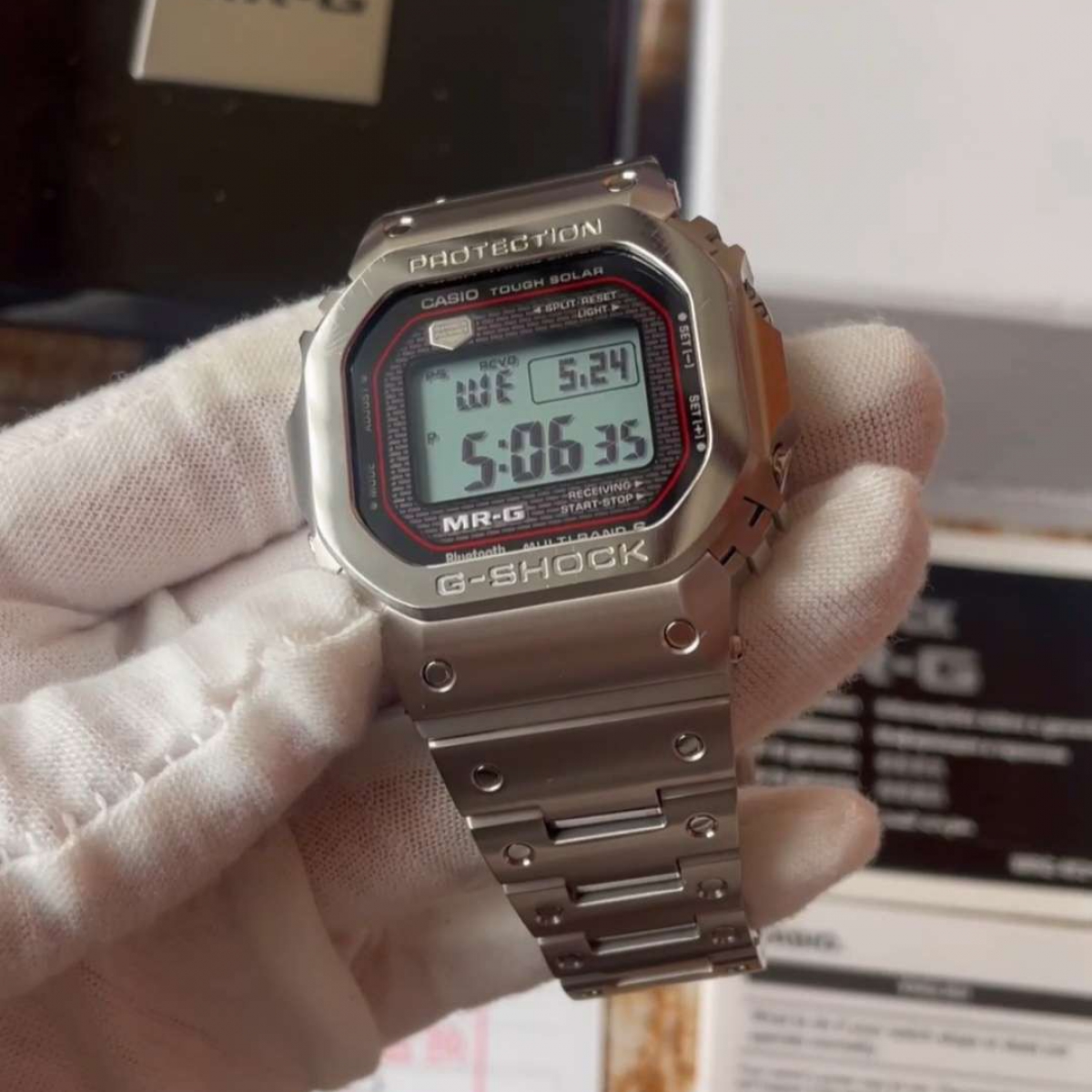 卡西欧G-SHOCK系列MRG-B5000D-1