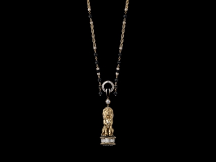 香奈儿高级制表系列SEATED LION LONG NECKLACE