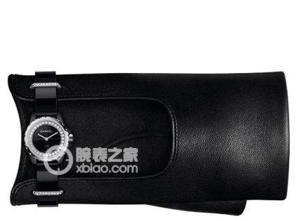香奈儿J12系列J12·XS 腕表 黑色手套款