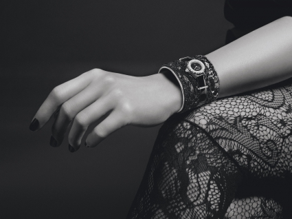 香奈儿J12系列J12·XS 腕表 黑色手镯款- LESAGE刺绣