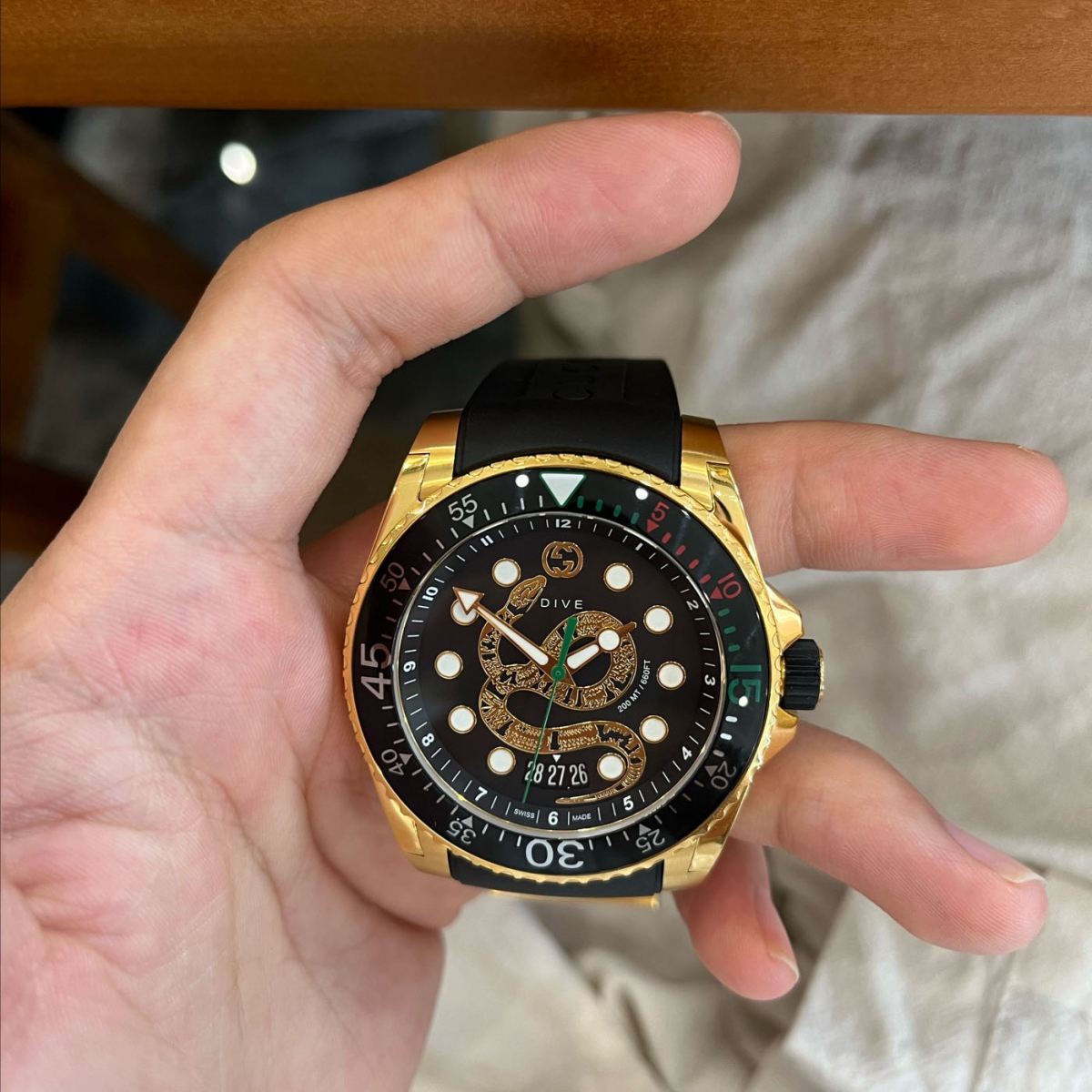 古驰GUCCI DIVE系列YA136219