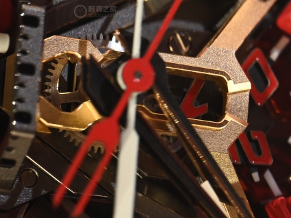 罗杰杜彼超级腕表系列Monovortex™锥形单涡轮陀飞轮双追针计时码表