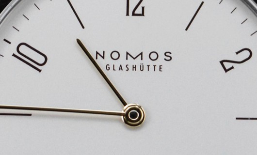 NOMOS新品