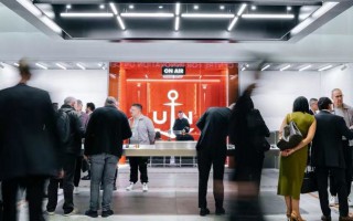 雅典表·展台