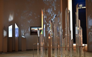 冠蓝狮·展台