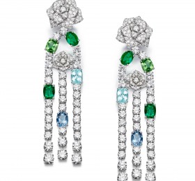 伯爵PIAGET ROSE系列G38LS300耳饰