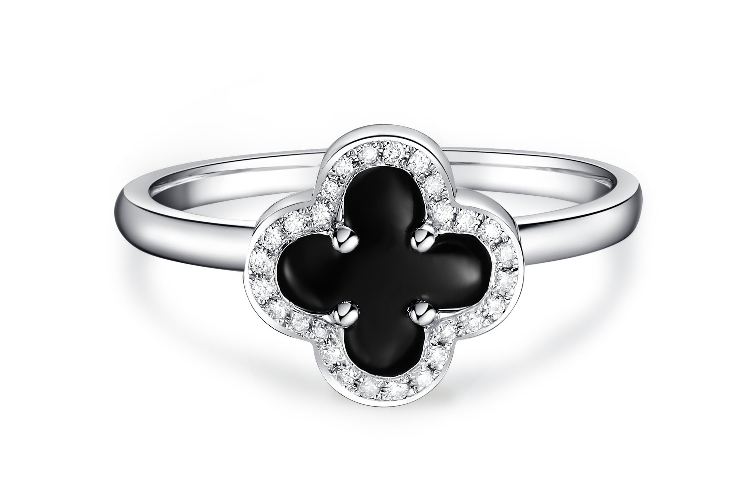 潮宏基时尚系列情迷威尼斯系列钻石玛瑙戒指