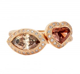 戴比尔斯TALISMAN 系列TALISMAN高级珠宝马眼形心形叠戴钻戒 戒指