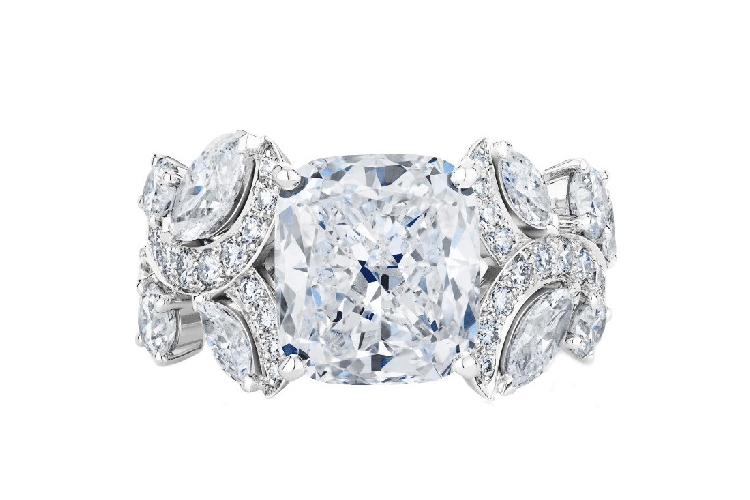 戴比尔斯ADONIS ROSE 系列钻石戒指