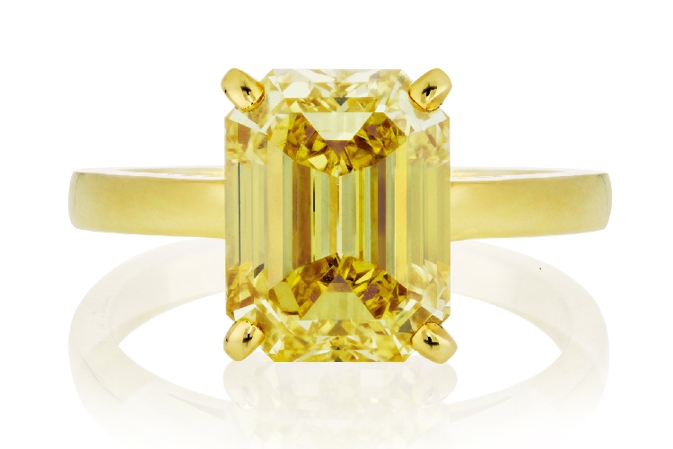 戴比尔斯1888 MASTER DIAMONDS 大师美钻系列祖母绿形艳彩黄钻戒