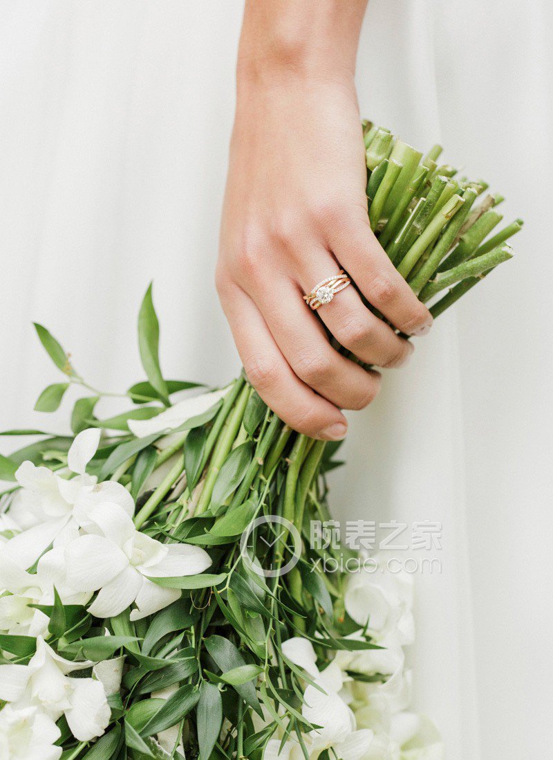 戴比尔斯婚礼系列J1FU10BK戒指