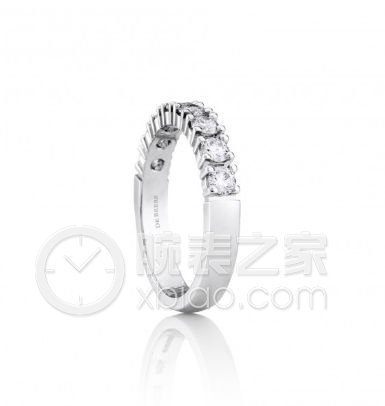 戴比尔斯非凡美钻J1CW01Z06P戒指