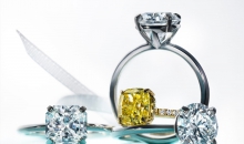 蒂芙尼订婚钻戒铂金镶钻戒圈镶嵌圆形明亮式切割钻石订婚钻戒