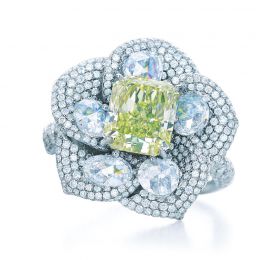 蒂芙尼BLUE BOOK高级珠宝矩形改良明亮式切割浓彩黄绿钻 戒指