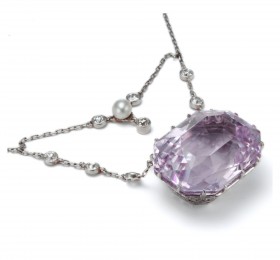蒂芙尼古董珍藏铂金镶嵌钻石、珍珠及紫锂辉石项链 项链