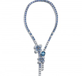 蒂芙尼 18K白金镶嵌枕形切割蓝色尖晶石、圆形蓝宝石及钻石花卉造型吊坠 项链