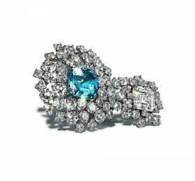 蒂芙尼 铂金镶嵌海蓝宝石及钻石戒指 戒指