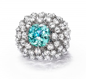 蒂芙尼 18K白金镶嵌一颗重逾10克拉的蓝色铜锂碧玺，绿松石及钻石戒指 戒指