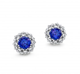 蒂芙尼BLUE BOOK高级珠宝2023 BLUE BOOK 18K白金镶嵌总重逾19克拉的坦桑石及钻石耳环官方图