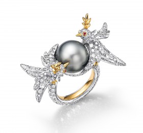 蒂芙尼史隆伯杰系列铂金及黄金镶嵌灰色纽扣形天然野生珍珠，灰色钻石，钻石及红宝石戒指 戒指