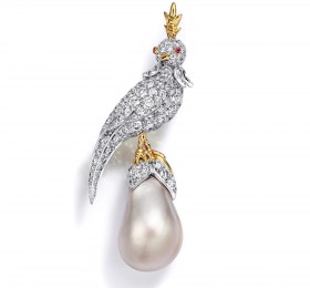 蒂芙尼 铂金及18K黄金镶嵌银色水滴形天然野生珍珠，钻石及红宝石胸针 胸针