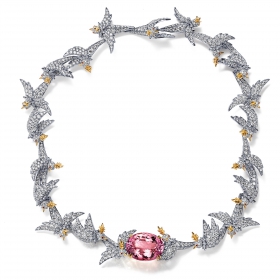 蒂芙尼SCHLUMBERGER™高级珠宝18K黄金及铂金镶嵌摩根石，钻石及粉色蓝宝石“石上鸟”项链