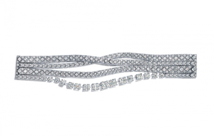 蒂芙尼MASTERPIECES RIBBONS系列铂金镶嵌Lucida切割、圆形明亮式切割及方形钻石手链