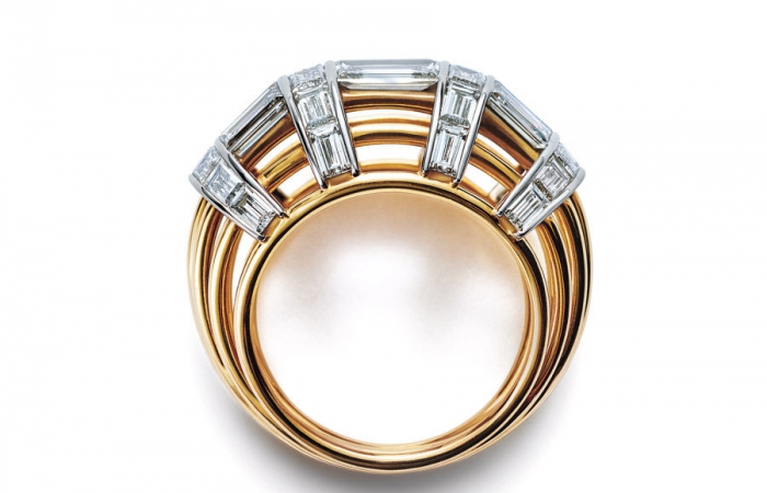 蒂芙尼史隆伯杰系列铂金及18k黄金镶嵌长棍型切割 钻石戒指