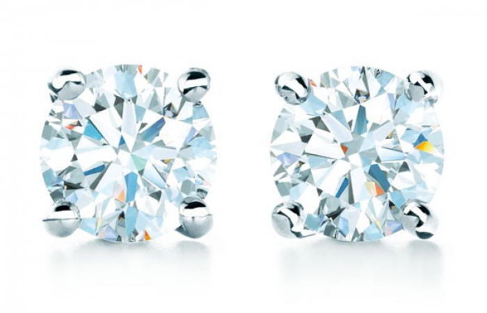 蒂芙尼经典系列Tiffany Solitaire 钻石耳环