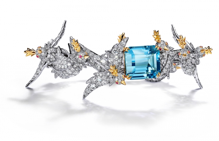 蒂芙尼SCHLUMBERGER™高级珠宝铂金及18K黄金镶嵌海蓝宝石，钻石及粉色蓝宝石”石上鸟”手镯