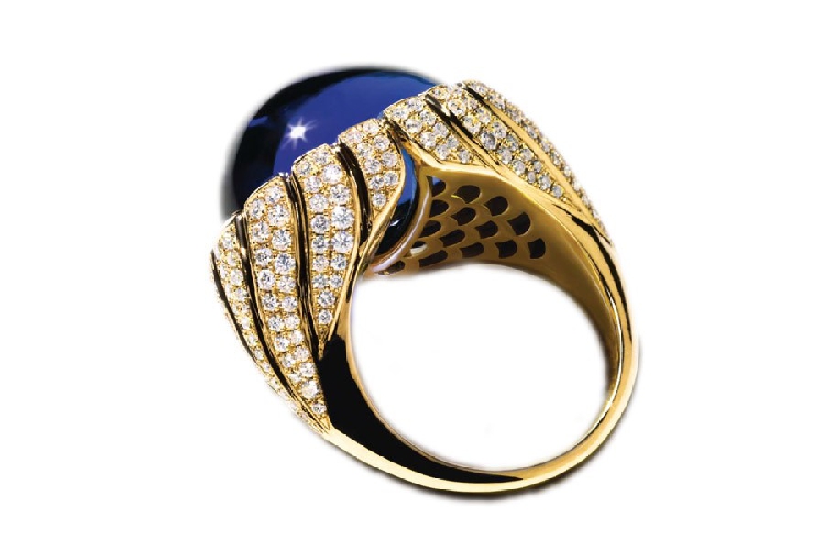 蒂芙尼BLUE BOOK高级珠宝坦桑石戒指
