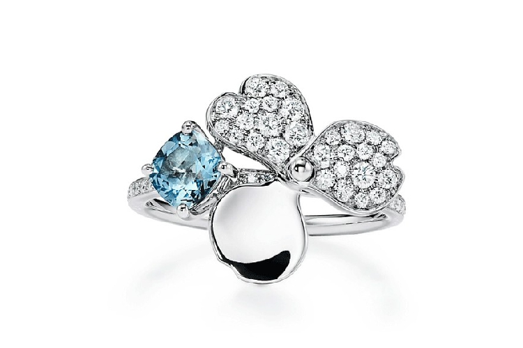 蒂芙尼TIFFANY PAPER FLOWERS™钻石及海蓝宝石戒指