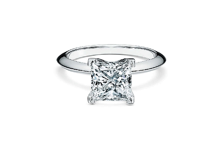 蒂芙尼订婚钻戒铂金镶嵌公主方形切割钻石订婚钻戒