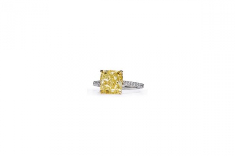 蒂芙尼铂金及18K黄金镶嵌浓彩黄钻及钻石戒指