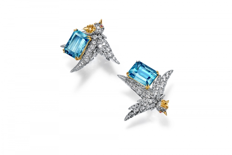 蒂芙尼SCHLUMBERGER™高级珠宝铂金及18K黄金镶嵌海蓝宝石，钻石及粉色蓝宝石”石上鸟”耳环